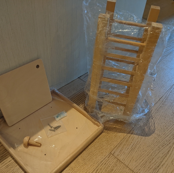 Bamboo hay holder - Picture 3 of 5